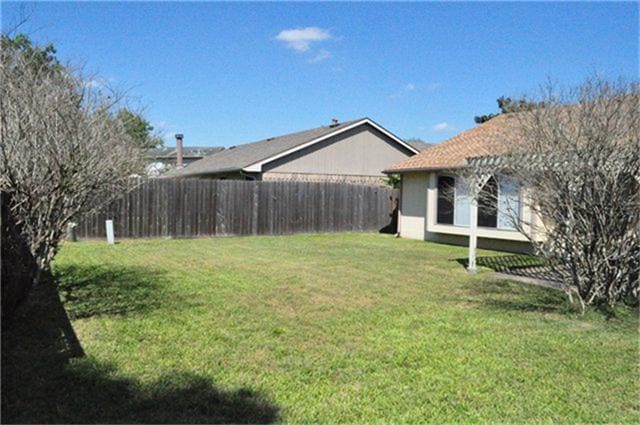 Building Photo - 2119 Fountain Dr