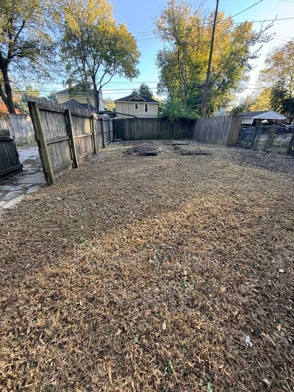 Building Photo - 2023 Higbee Ave