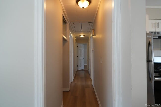 Building Photo - 59 Troy Ave
