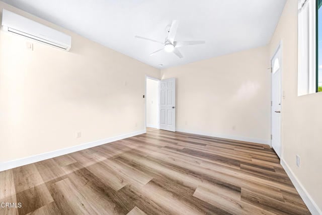 Building Photo - 2861 Altura Ave