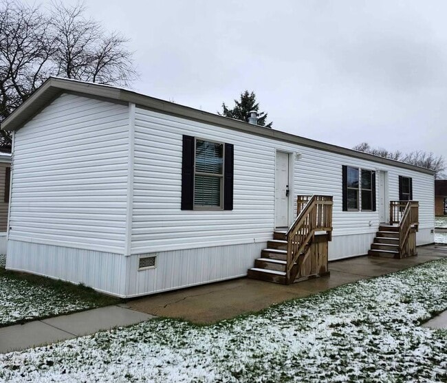 Building Photo - 2803 Viewfield Ln