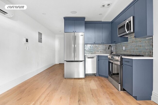 Primary Photo - 386A Lafayette Ave