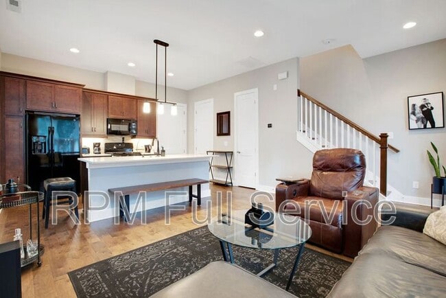 Primary Photo - 508 Vernon Cir