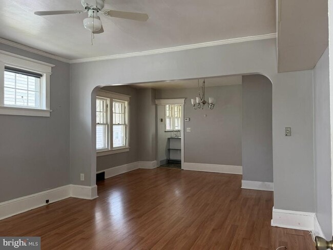 Building Photo - 132 Homecrest Ave