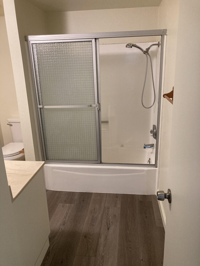 Building Photo - 12264 Chandler Blvd