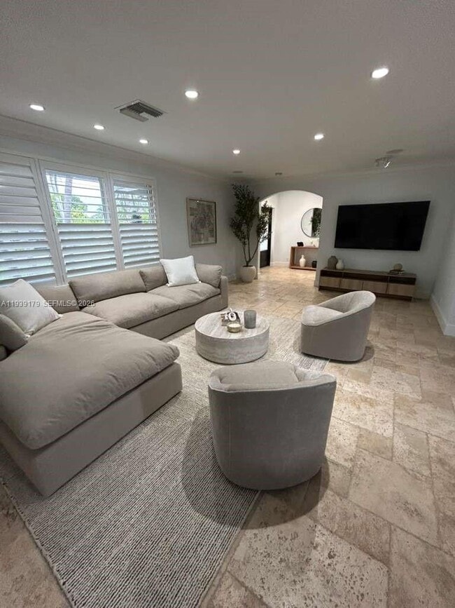 Building Photo - 1108 Washington St