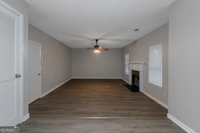 Building Photo - 10806 Misty Meadows Ct