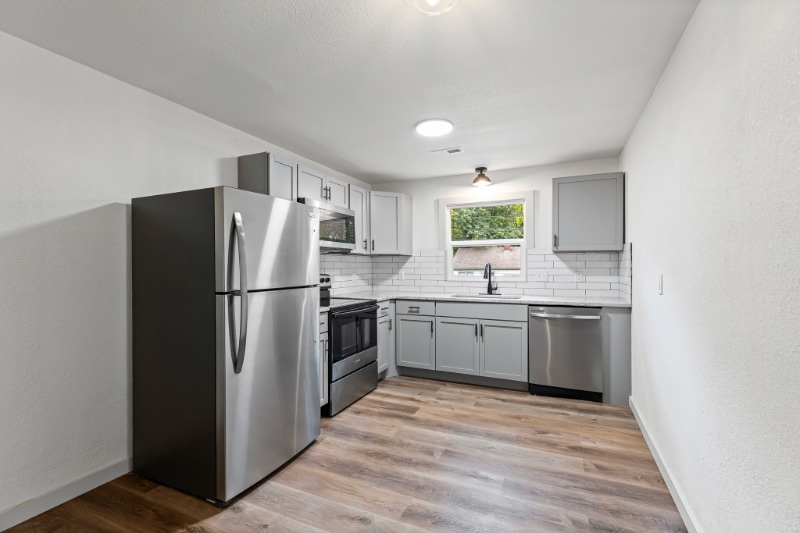 Building Photo - 4407 S Ocheltree St