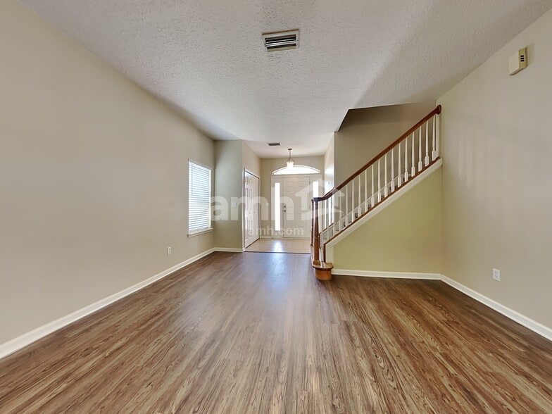 Building Photo - 96615 Commodore Point Dr