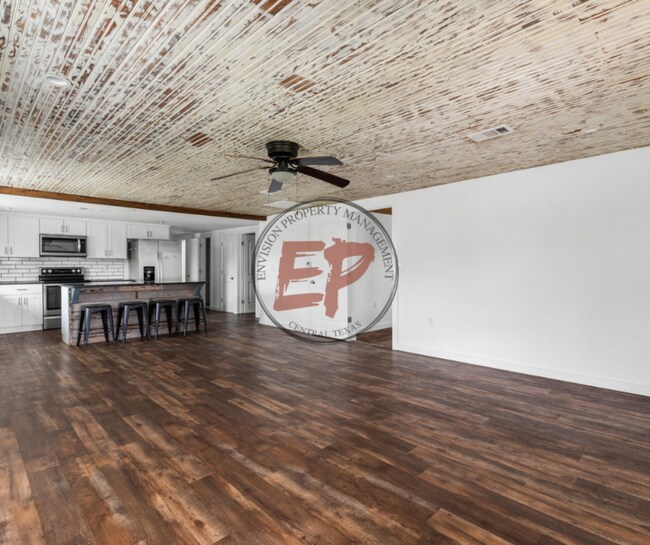 Building Photo - 511 N Aspen St