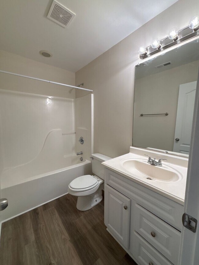 Building Photo - 4401 Stephen Oaks Way