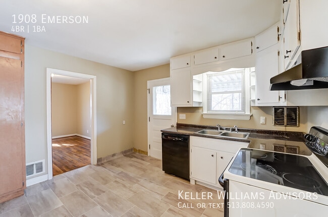 Building Photo - 1908 Emerson-