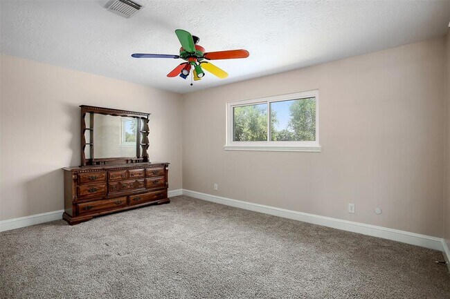 Building Photo - 10455 Antrim Ln