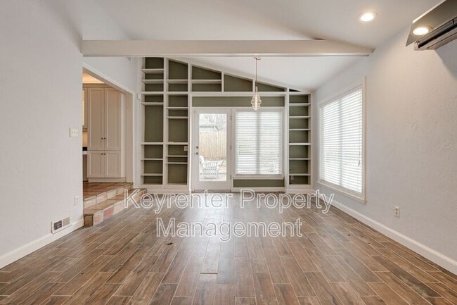 Building Photo - 612 NW 37th St