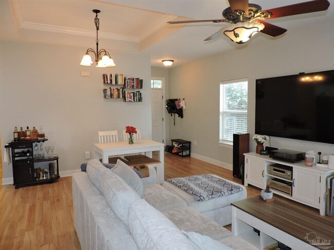 Building Photo - 1531 N 12th Ave