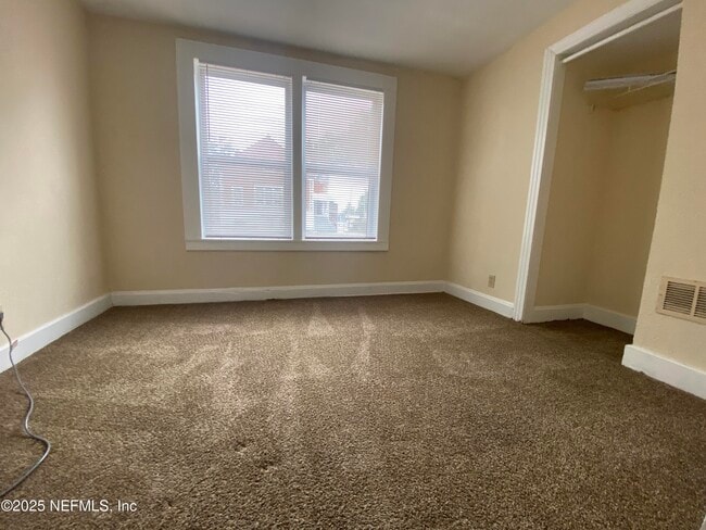 Building Photo - 345 Stockton St