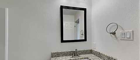 Building Photo - 28877 San Bernard River Loop