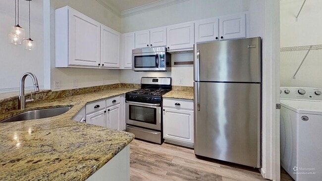 Building Photo - Beautiful Two-Bedroom Condo in The Grand Reserve!