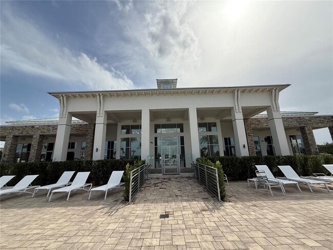 Building Photo - 2516 Yellow Brick Rd