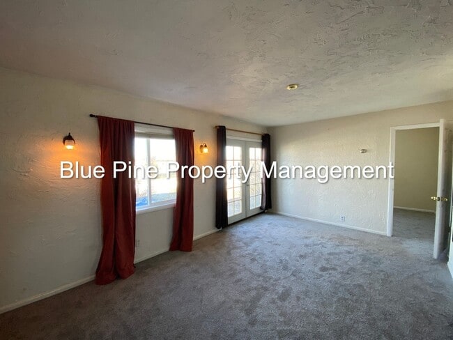 Building Photo - 8478 S 1st E