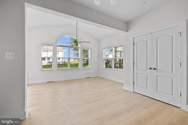 Building Photo - 148 W Baltimore St