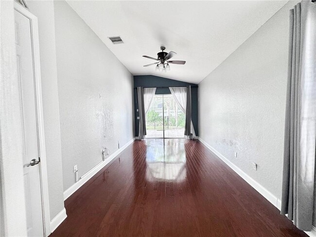 Building Photo - 27130 Firebush Dr