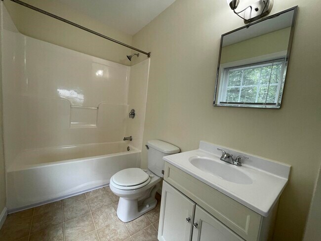 Building Photo - 100 Sentinel Court