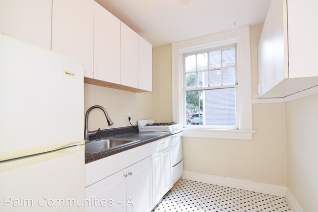 Building Photo - 611 W Horatio St