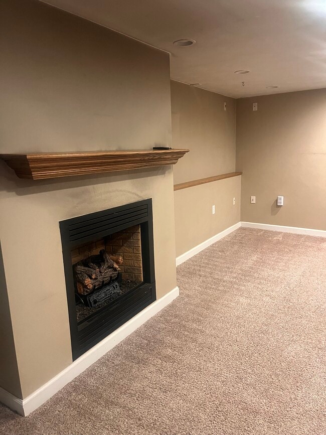 Building Photo - 3540 Kenwick Trail