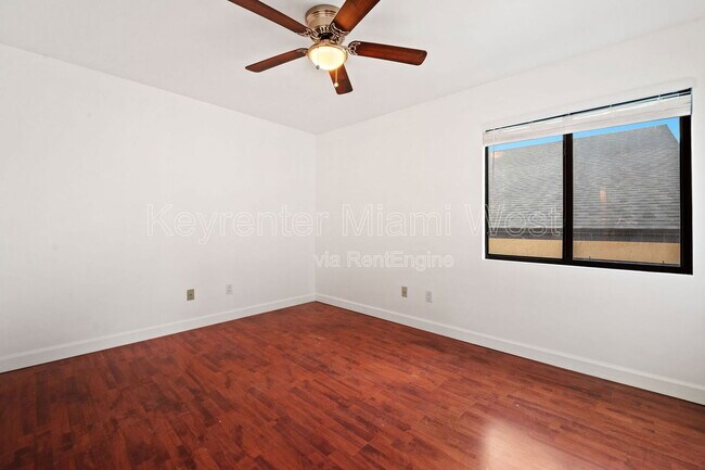 Building Photo - 4332 SW 148th Pl