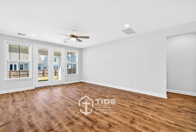 Building Photo - Comfort & Convenience in a Prime Location