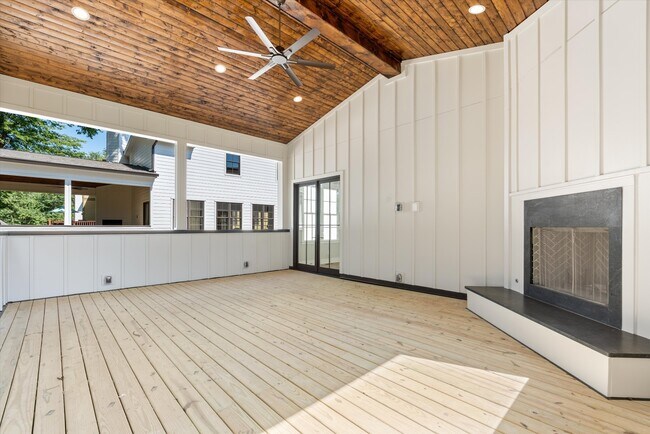 Building Photo - 2931 Sharon Hill Cir