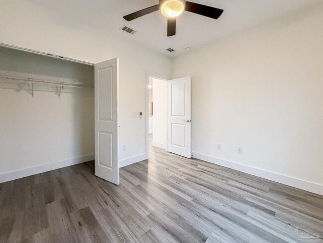 Building Photo - 6214 Ferguson Dr