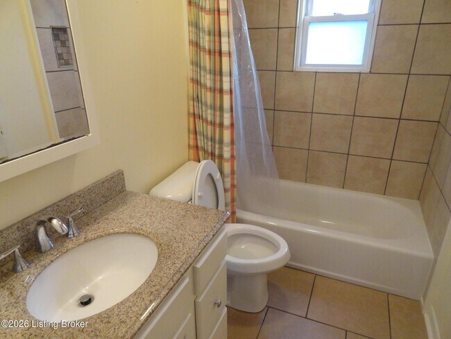 Building Photo - 5531 Halstead Ave