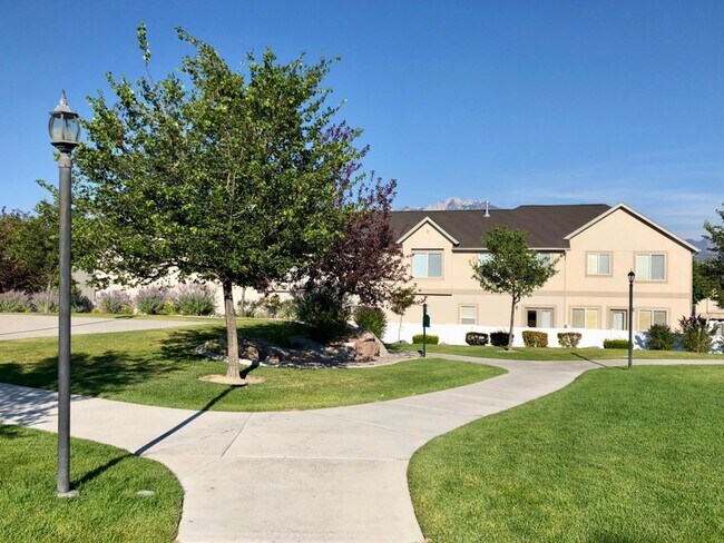 Building Photo - 10828 Wynview Ln