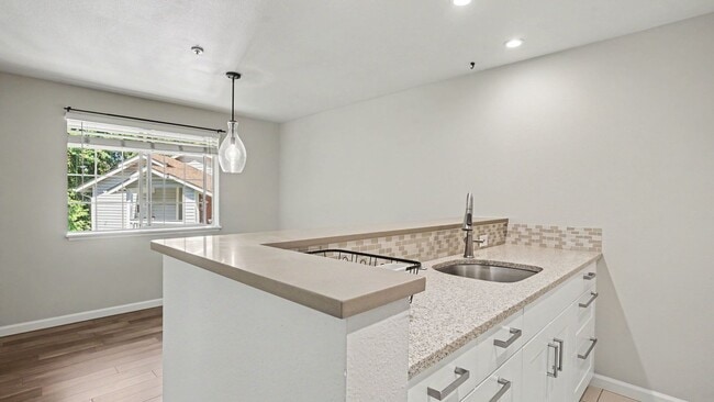 Building Photo - 7453 Newcastle Golf Club Rd