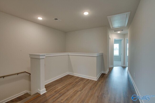 Building Photo - 7203 Chatfield Wy NW