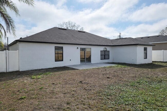 Building Photo - 1451 Swan Ct