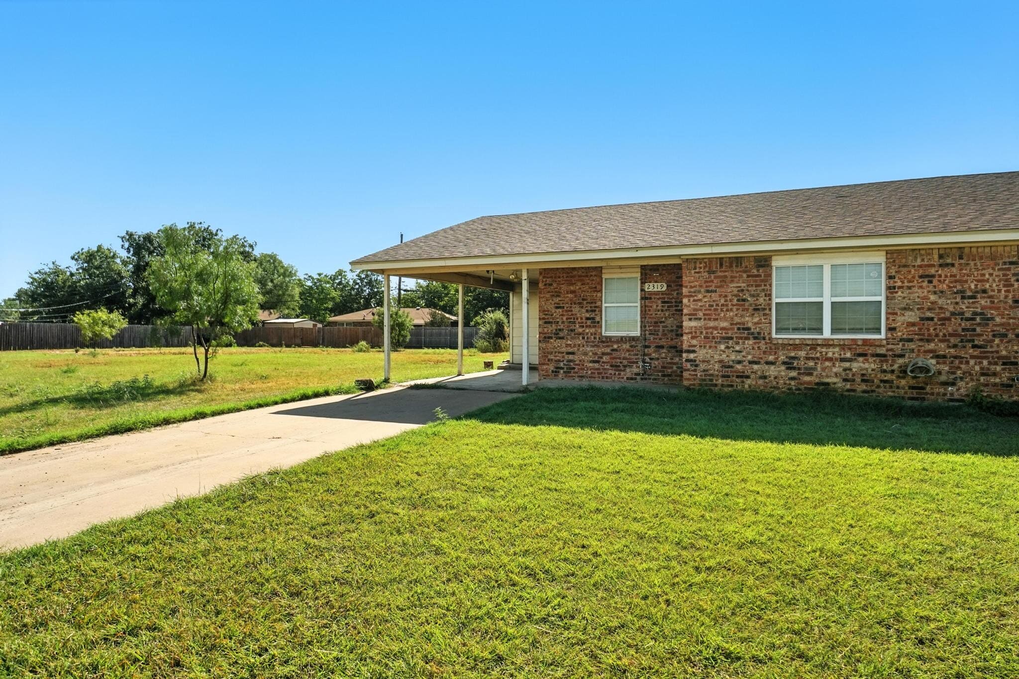 Building Photo - 2319 N Danville Dr