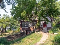 Building Photo - 4734 Fairmount Ave