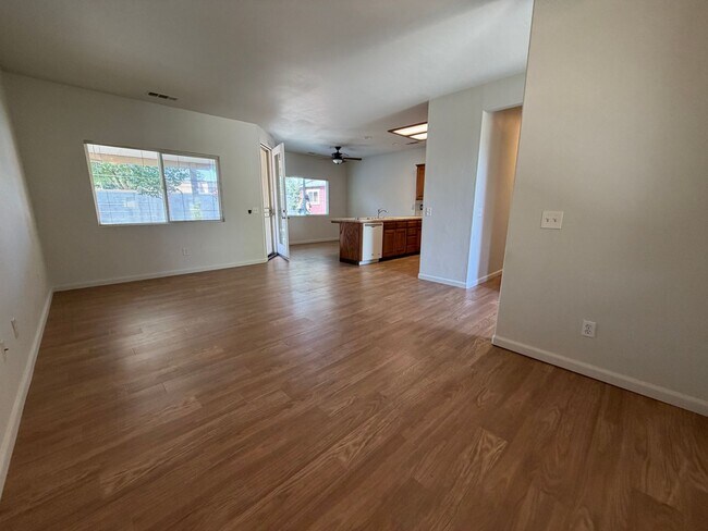 Building Photo - 1849 Malvasia Ave