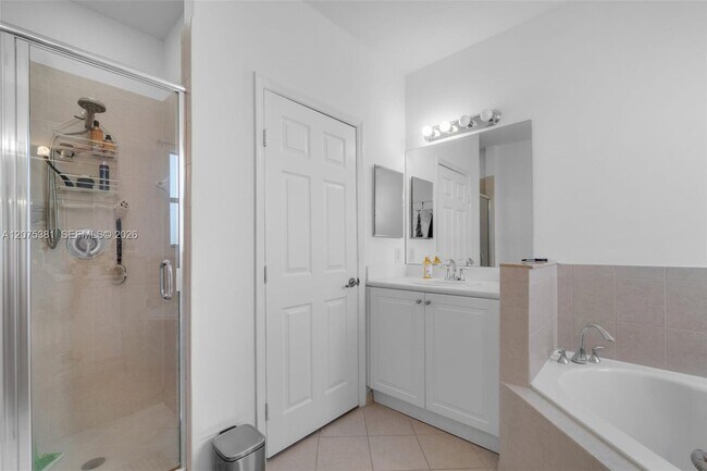 Building Photo - 23715 SW 114th Ct