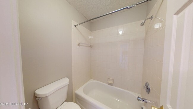 Building Photo - 11861 Lake Fern Dr