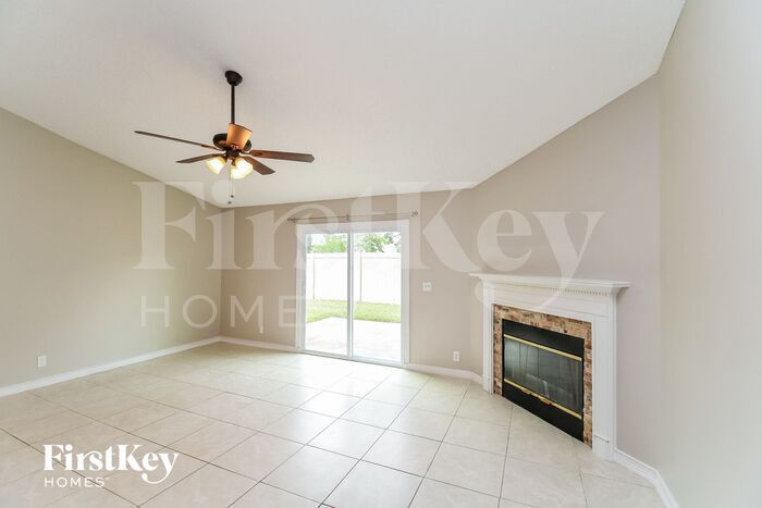 Building Photo - 12335 Bucks Harbor Dr S