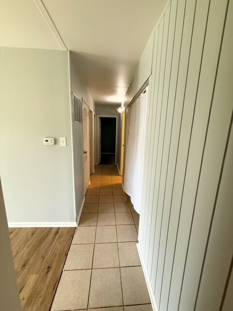 Building Photo - 3153 Normandy Rd