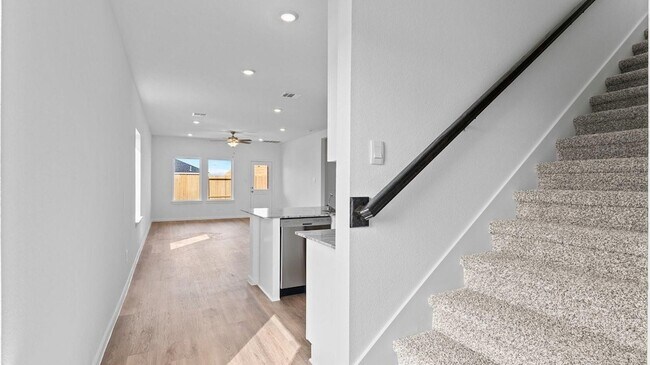 Building Photo - 31310 Harp Ridge Drive