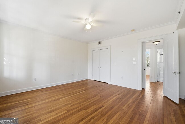 Building Photo - 2814 Peachtree Rd NW