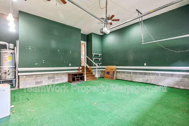 Building Photo - 8320 Tyrian Path