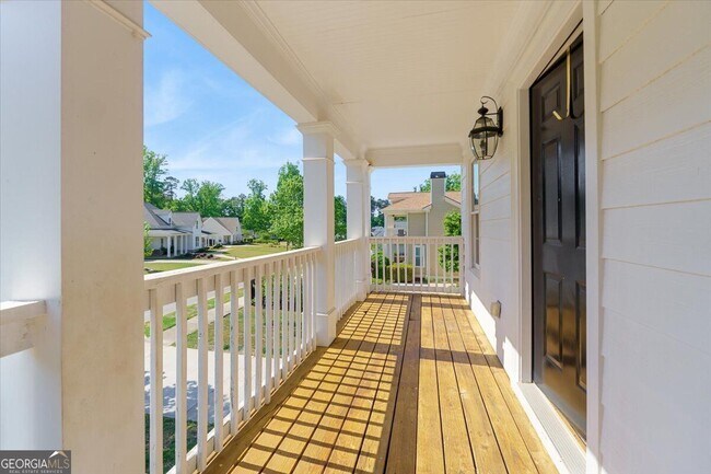 Building Photo - 728 Markhams Dr