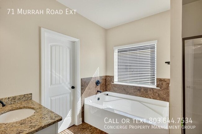 Building Photo - 71 Murrah Rd Ext